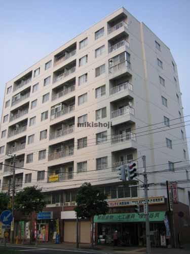 豊平区のコロナード平岸Ⅱ 外観1