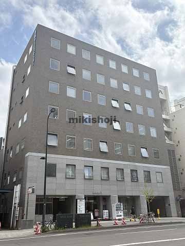 中央区南の道新西ビル 外観1