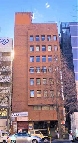 中央の鹿島ビル 外観1