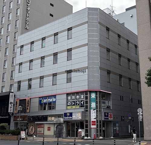 盛岡駅前通のはちや盛岡駅前ビル 外観1