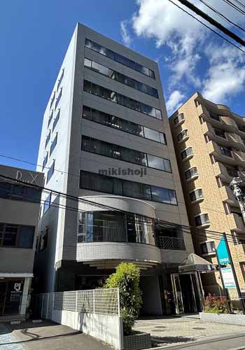 二日町・春日町・木町通の北四番丁ステーションビル 外観1