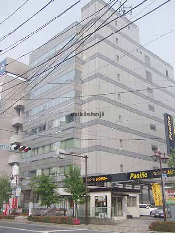 厚木市の原田センタービル 外観1