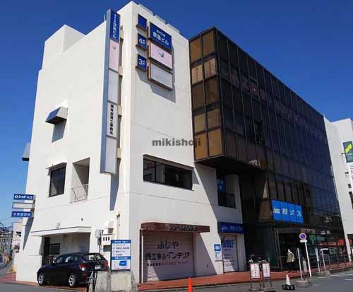 金沢区の金沢文庫第１京急ビル 外観1