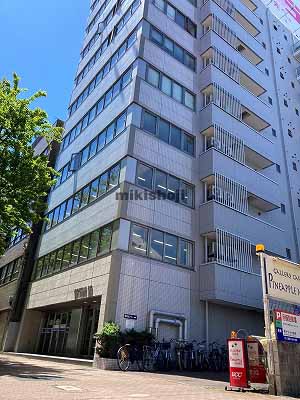 名駅南・平池町の名駅ユタカビル 外観1