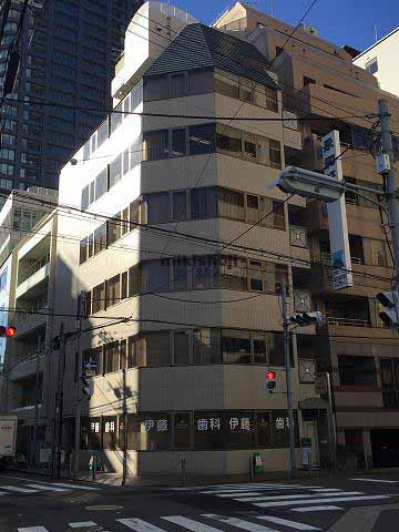 北浜～淡路町の北浜山富ビル 外観1