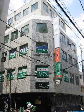 芝田・茶屋町・大深町の東洋ビルディング新館 外観1