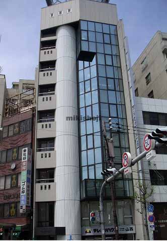 湊町・元町・難波中・日本橋・敷津のマウンテンウェストビル 外観1