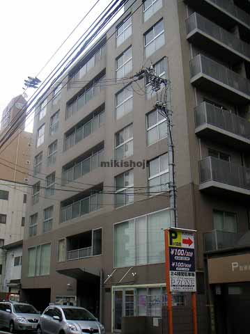 小野柄通・御幸通・磯上通の建徳ビル 外観1