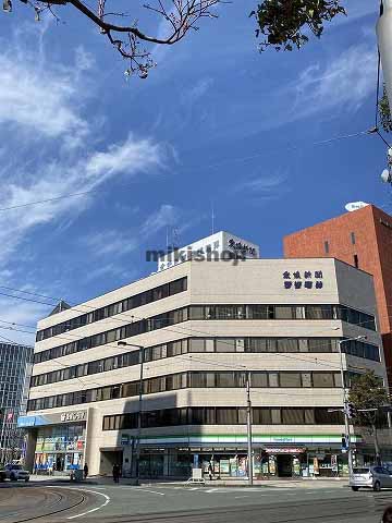 松山市の愛媛新聞・愛媛電算ビル 外観1