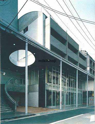 西宮市のブランベール甲東園 外観1