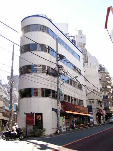 四谷の四谷４丁目３２番４号ビル 外観1