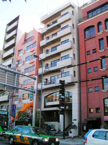 麻布台・東麻布の麻布エスビル 外観1