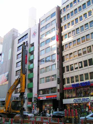 マトリクス・ツービルディング 外観