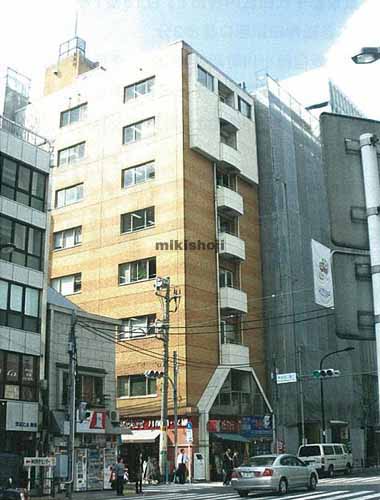 内神田のイワカタビル 外観1