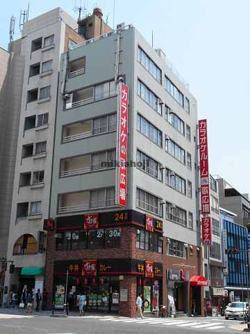 芝の三田スクエアビル 外観1