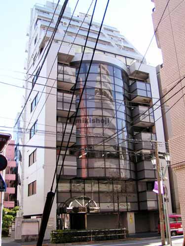 四谷のマーキュリースクエアビル 外観1