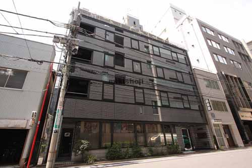 入船・新富のアルファ新富ビル 外観1