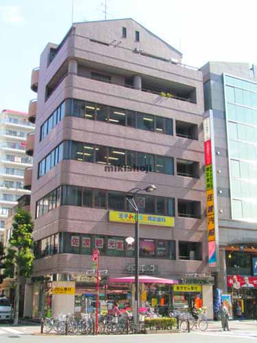 上中里・王子の石井ビル 外観1