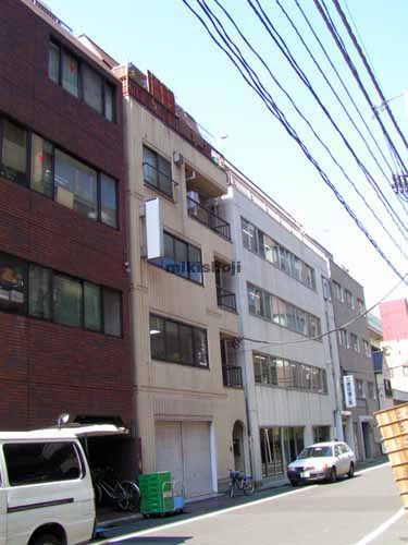 日本橋箱崎町・中洲の武関ビル 外観1
