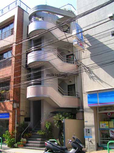 麻布台・東麻布のエスファインビル 外観1