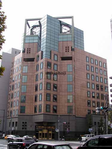 東神田の龍角散ビル 外観1