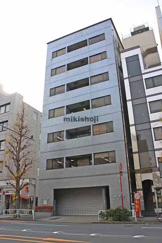 神山町の並木ビル 外観1