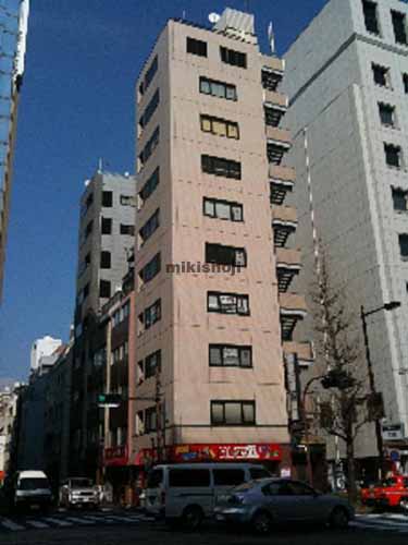 京橋の寺沢ビル 外観1