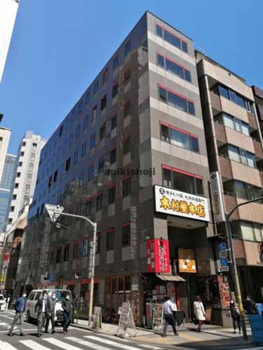 新橋の新橋東和ビル 外観1