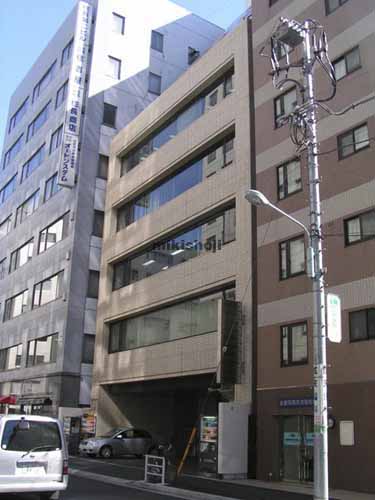 小伝馬町・大伝馬町の岩清日本橋ビル 外観1