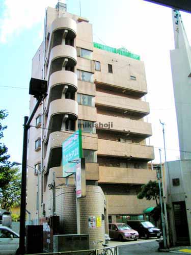 西原・大山町の第８岩田ビル 外観1