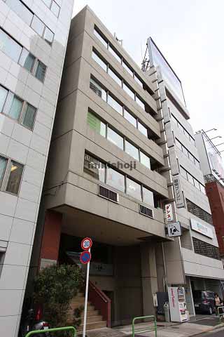 港ビル 外観