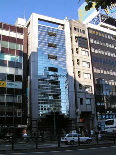 四谷のヒロ四谷ビル 外観1