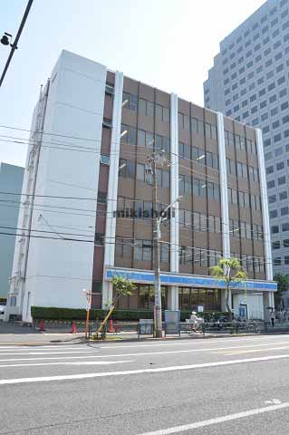 東陽のカクマルビル 外観1