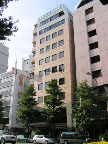 ＣＯＭ－ＢＯＸビル 外観