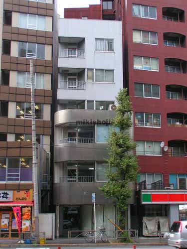 芝の尾家ビル 外観1