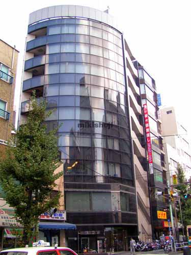 百人町のＤ－ＳＱＵＡＲＥ　Ｓｈｉｎｊｕｋｕ 外観1