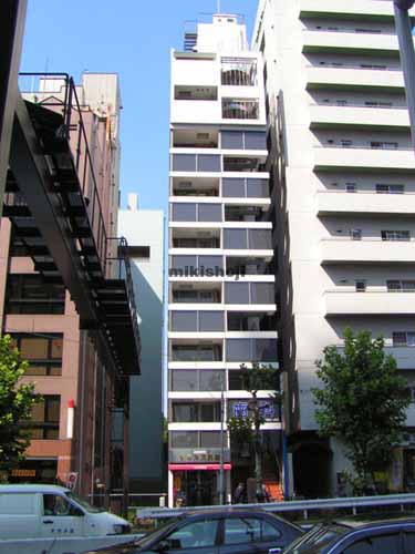 西新宿のシミズビル 外観1