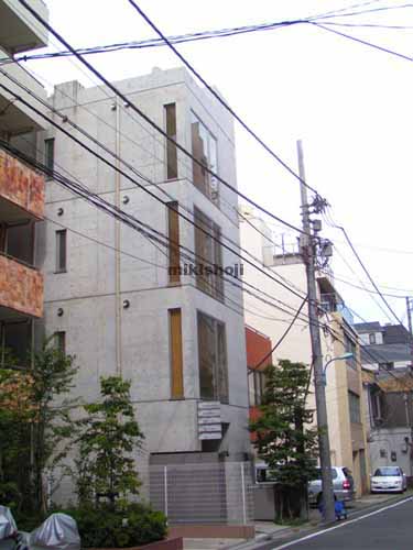 荒木町・四谷三栄町の梅沢ビル 外観1