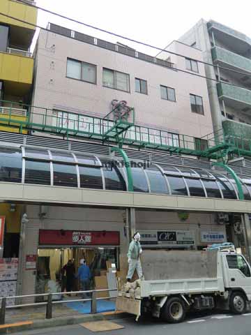 千住の田辺ビル 外観1