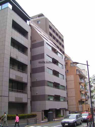 麹町のミカミビル 外観1