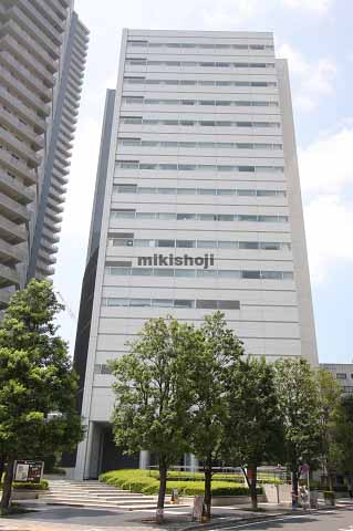 東池袋のライズアリーナビル 外観1