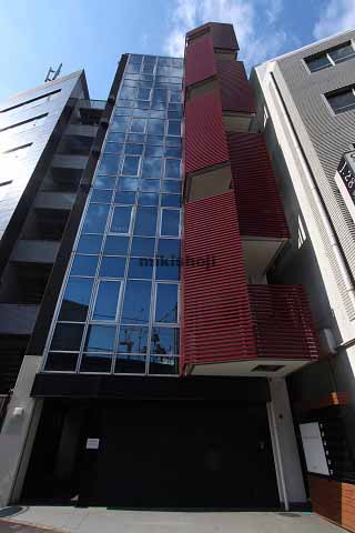 新宿　ＷＥＳＴ ＣＯＵＲＴ 外観