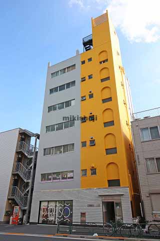 中央・本町・弥生町・南台のワタナベセカンドビル 外観1