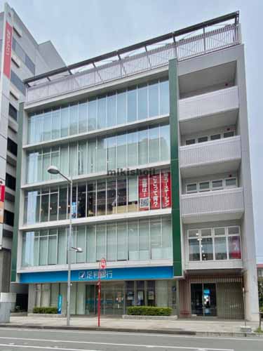 川越市の渡辺オフィスビル 外観1