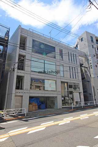 ＷＡＲＮＥＲビル 外観