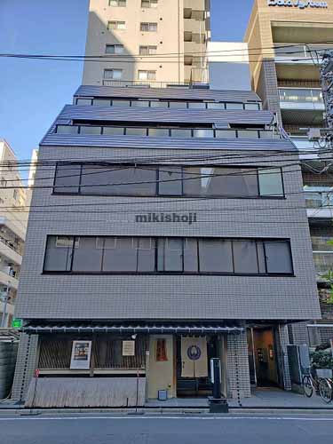 新宿・歌舞伎町のＲＯＯＴＳビル 外観1