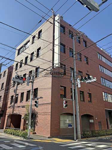 湯島のサン・クロレラビル 外観1