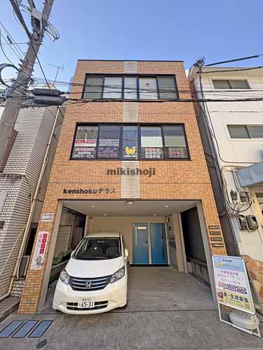 市谷田町・市谷本村町のｋｅｎｓｈｏｋｕテラス 外観1