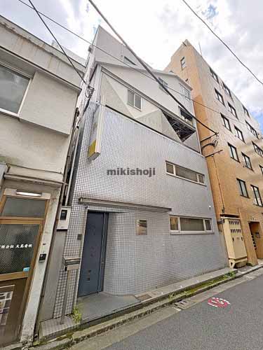 岩﨑ビル 外観