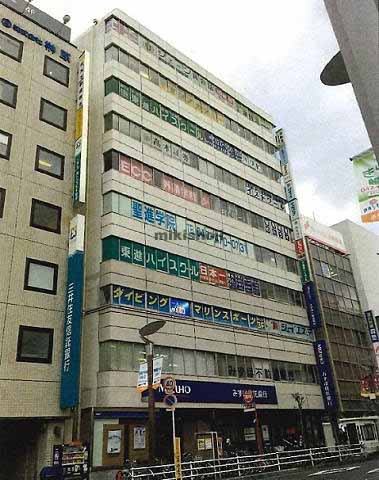 船橋市の津田沼駅前安田ビル 外観1